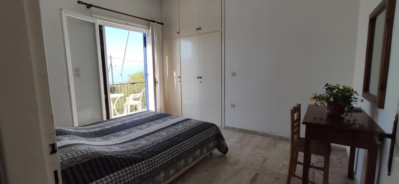 Vikos Beach Apartments Paralia Irion Esterno foto